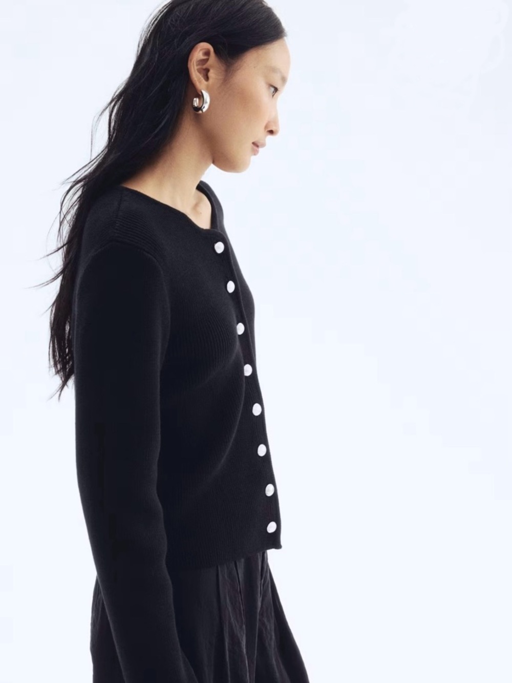 H&M Black Ribbed Button-Front Cardigan - Picture 2 of 4